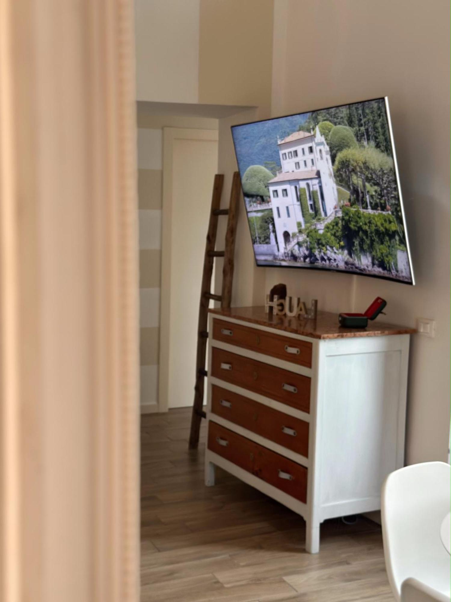 Contessa Reina Appartement Como Buitenkant foto